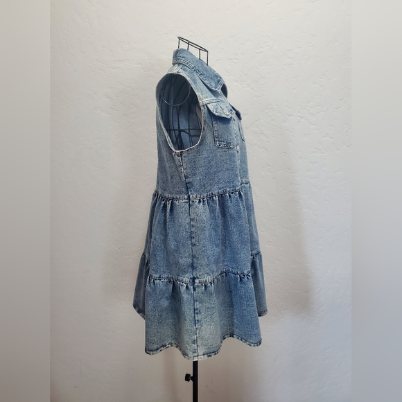 Blue Jean Dress. Size MEDIUM. - Picture 4 of 12